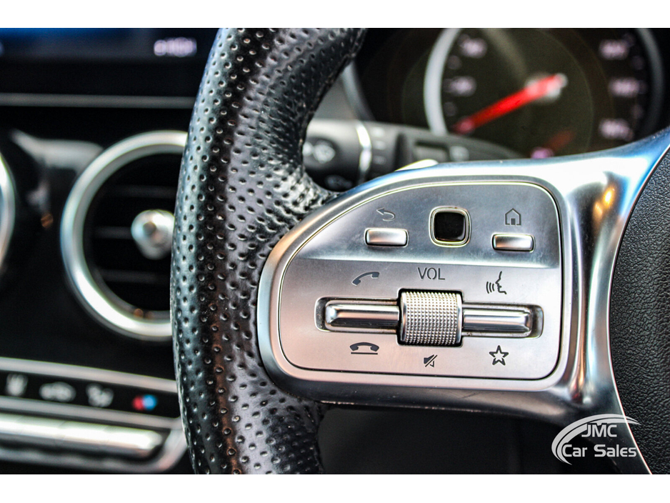 2022 Mercedes-Benz GLC Class - image 21