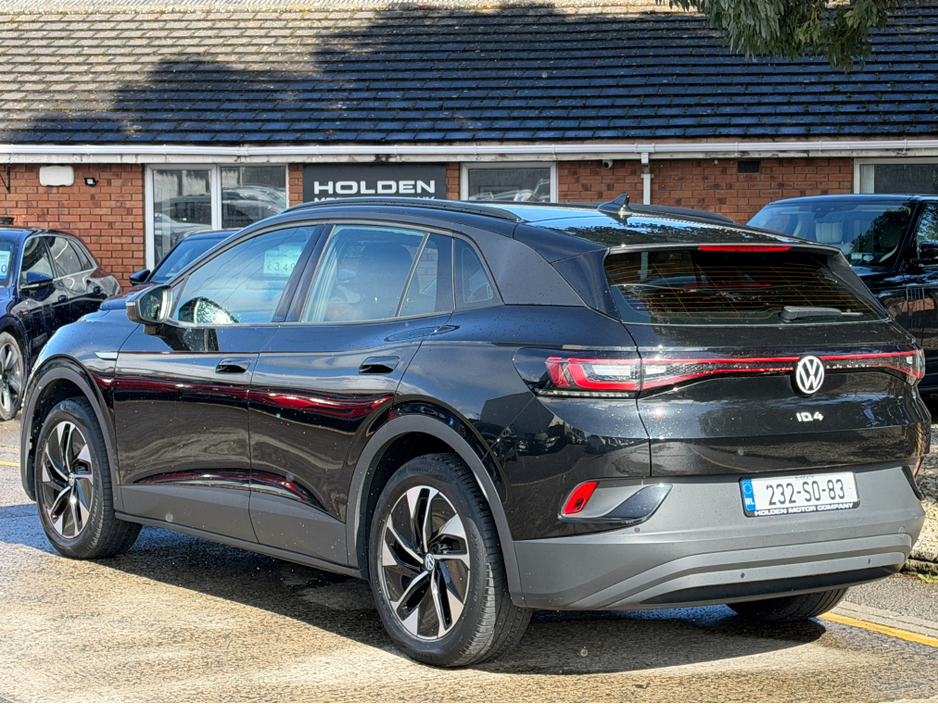 2023 Volkswagen ID.4 - image 11