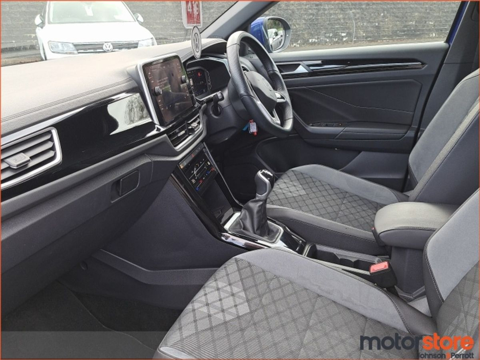 2023 Volkswagen T-Roc 1.0 TSI 110HP R-Line €28,900