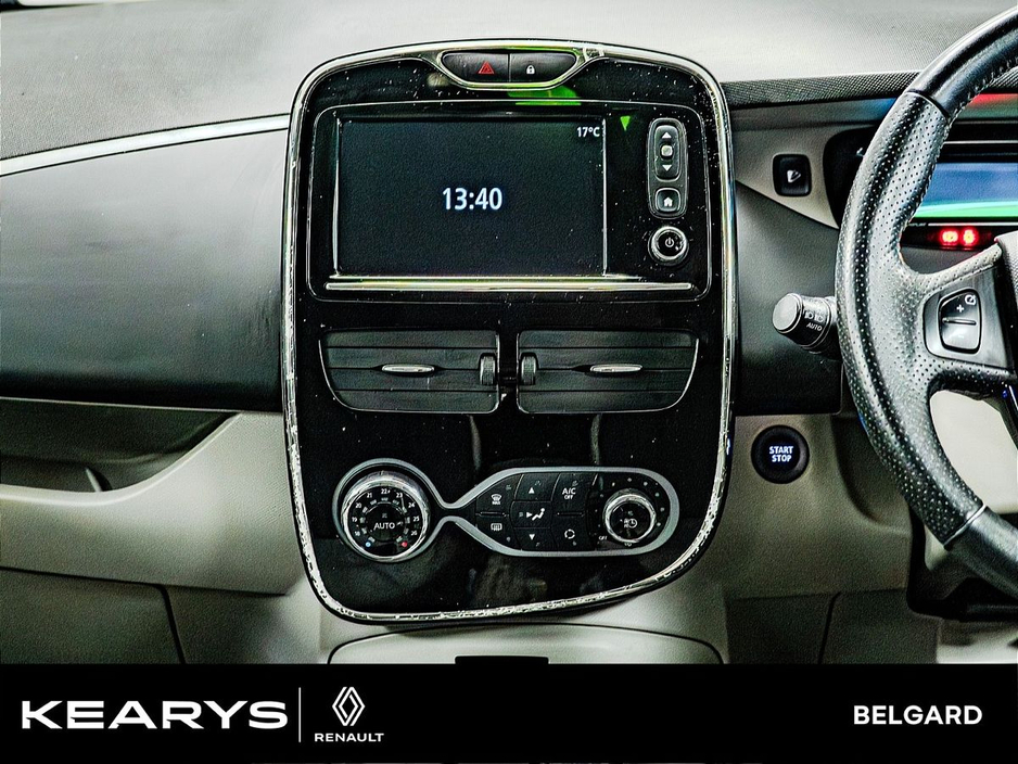 2016 Renault Zoe - image 10