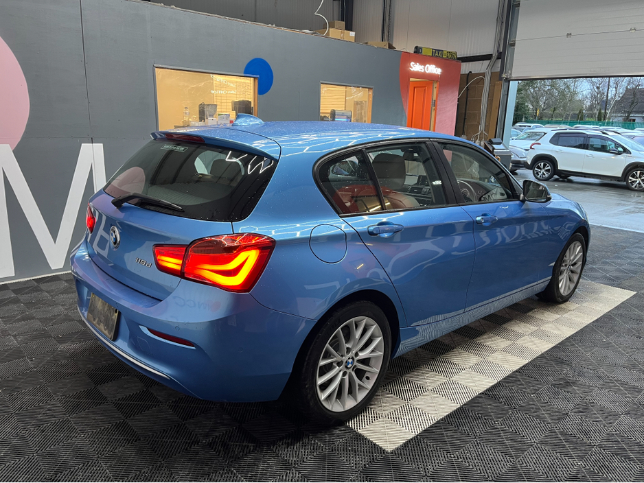 2019 BMW 1 Series €19950 2019 BMW 118D FASHIONISTA 2.0 AUTOMATIC / CRUISE CONTROL / REVERSE CAMERA / ELECTRIC MEMORY & HEATED SEATS €19,950