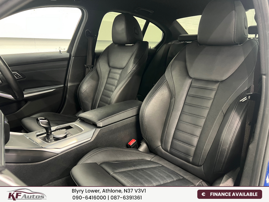 2022 BMW 3 Series - image 13