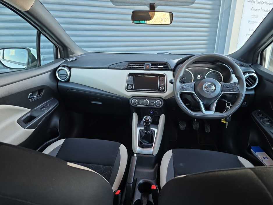 2017 Nissan Micra - image 6