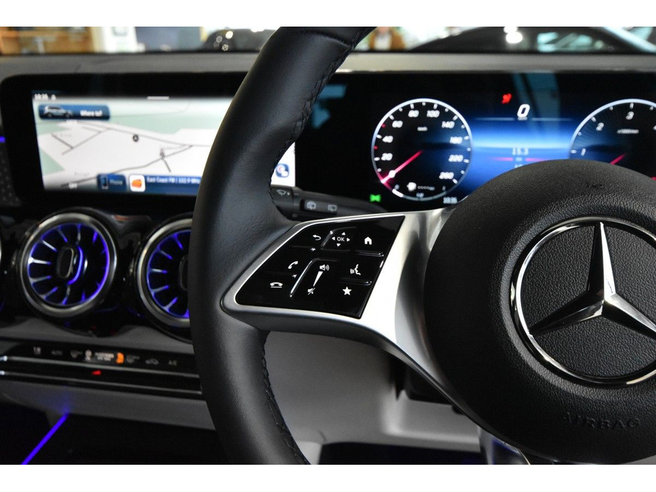 2026 Mercedes-Benz GLB - image 17