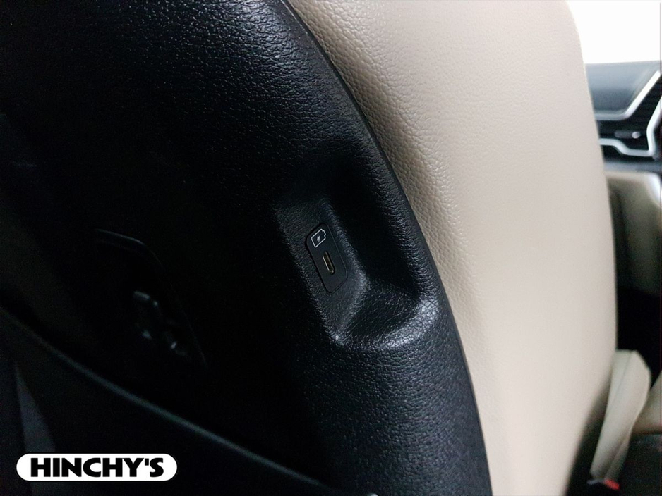 2022 Kia Sportage - image 29