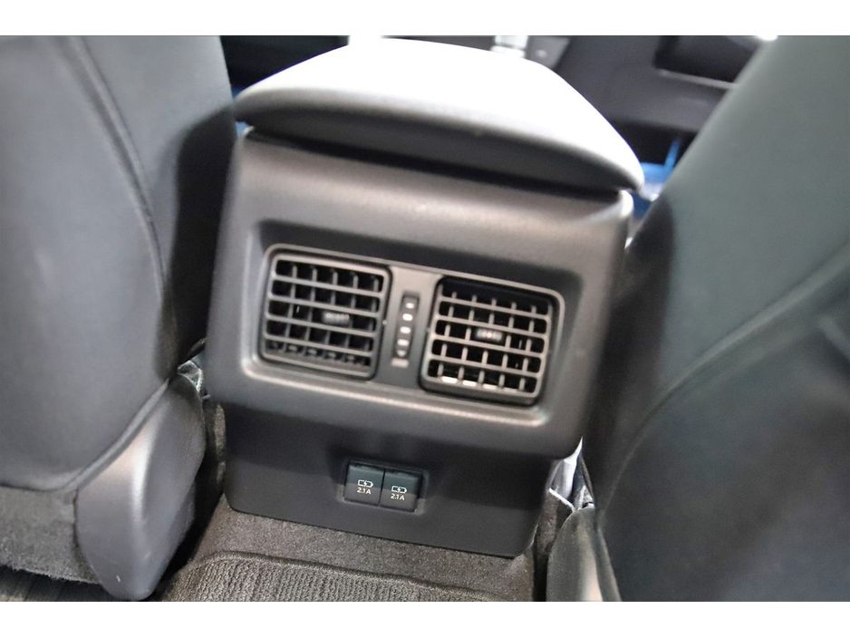 2020 Toyota Camry 2.5 HYBRID *REVERSE CAM*PARK SENSORS*