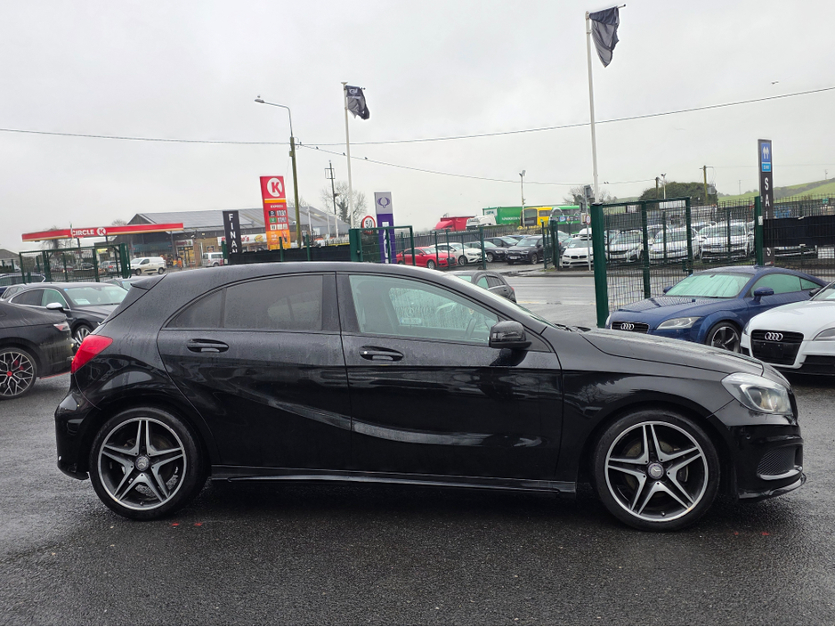 2013 Mercedes-Benz A Class A180 AMG INTERIOR HALF LEATHER - ALCANTARA SEATS / HI SPEC / LOW ROAD TAX BAND / SIMI DEALER