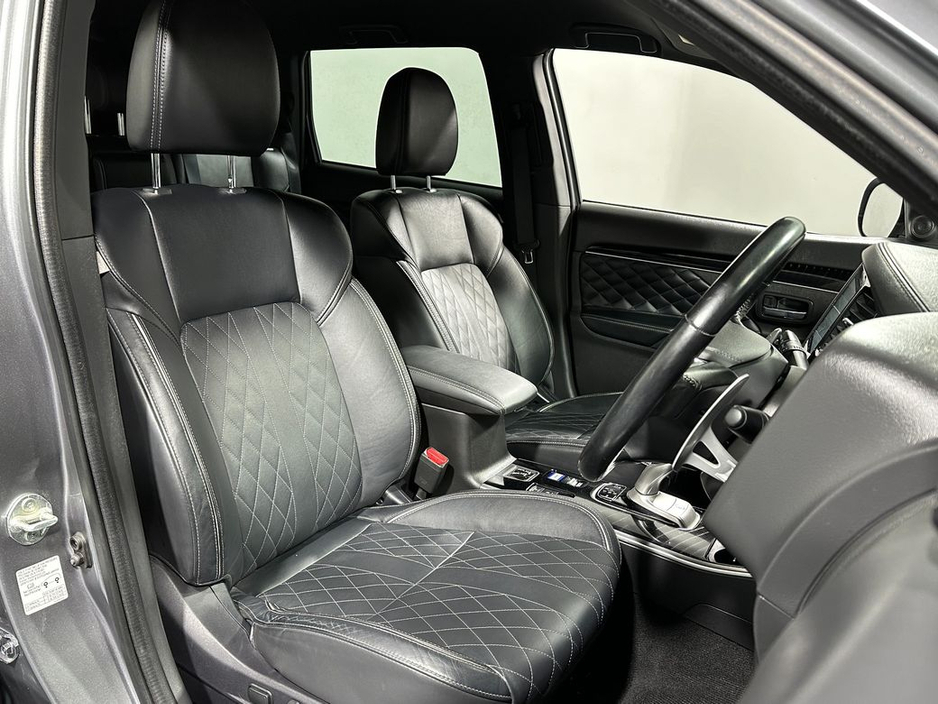 2020 Mitsubishi Outlander Instyle Plug In Hybrid €24,400