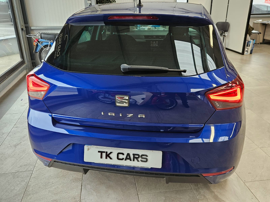 2018 SEAT Ibiza - image 3