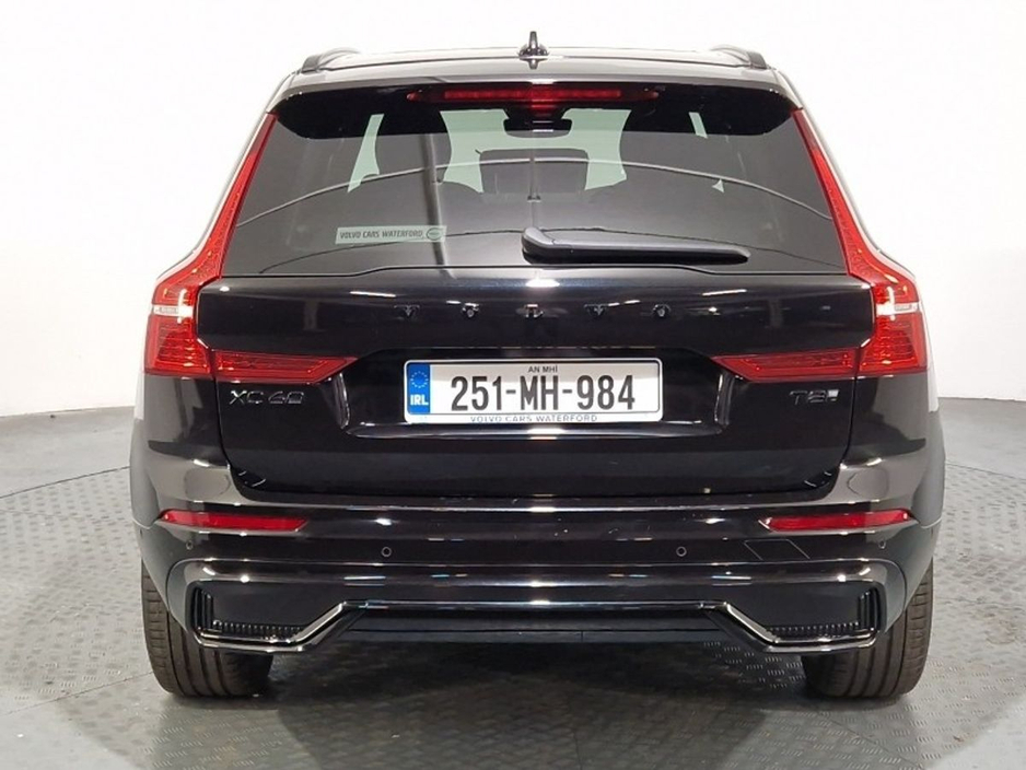 2025 Volvo XC60 T8 AWD PHEV Ultra Black Edition €71,950