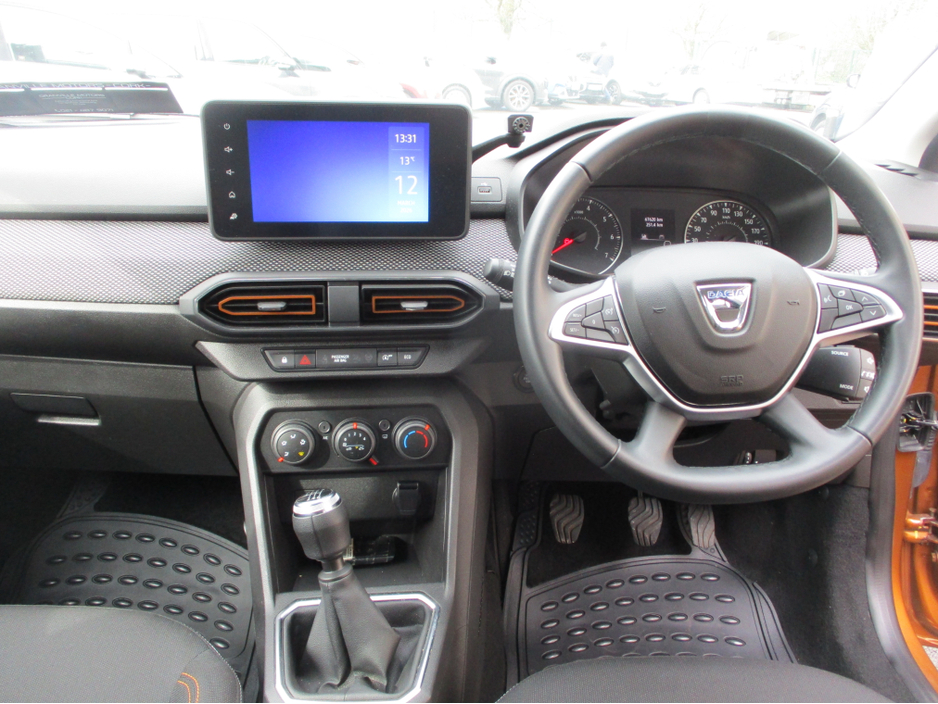 2023 Dacia Sandero - image 11