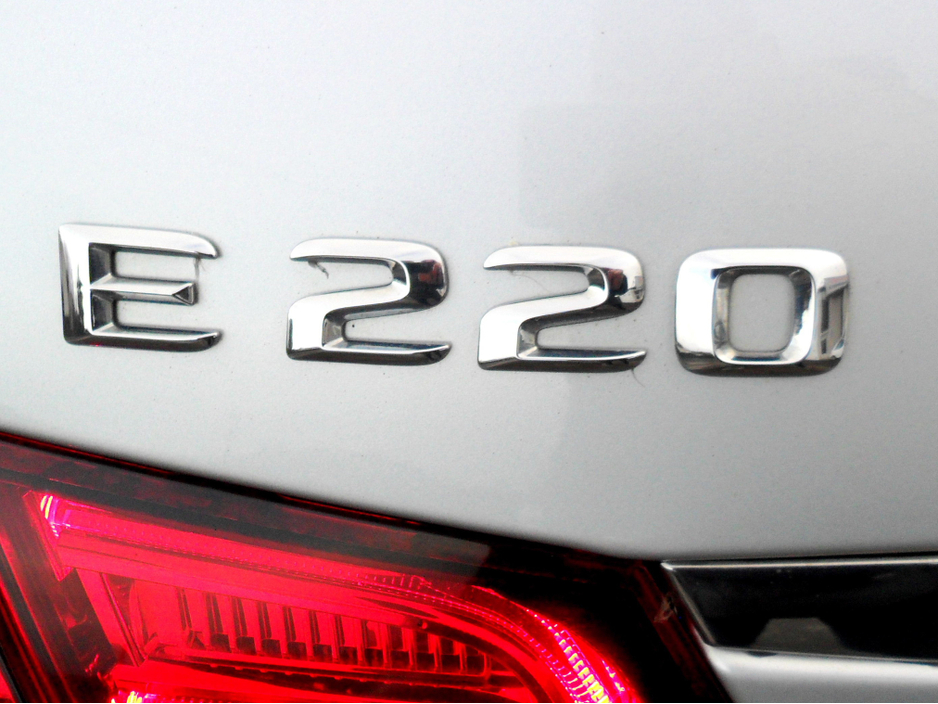 2014 Mercedes-Benz E Class - image 13