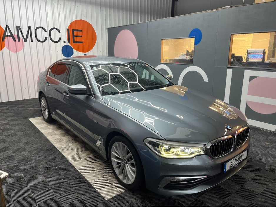 2018 BMW 5 Series ONLY €22950! 2018 BMW 520D 523D LUXURY 2.0 AUTOMATIC / CRUISE CONTROL / 360° PARKING CAMERA / ELECTRIC MEMORY HEATED & MASSAGING SEATS / HEATED REAR SEATS / AMBIENT LIGHTS €22,950