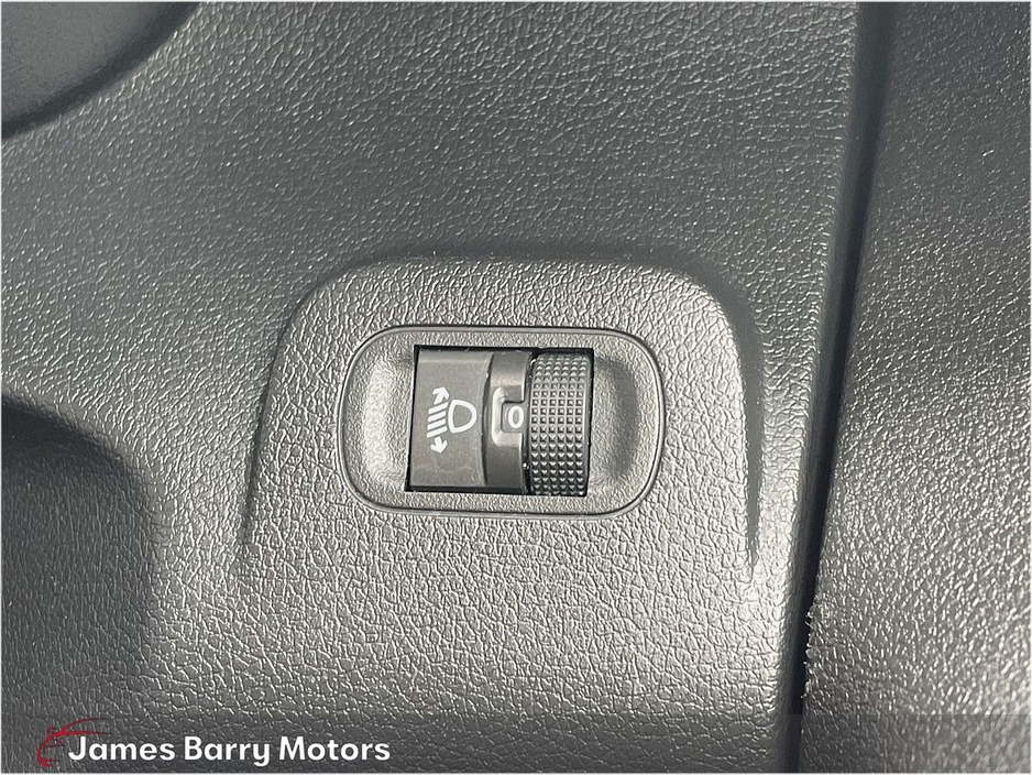 2019 Citroen Berlingo - image 15