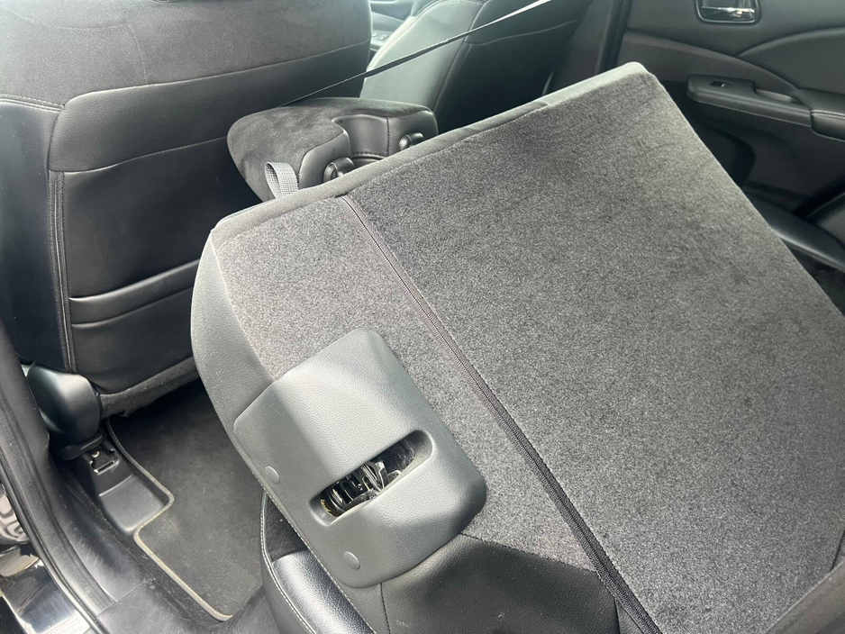 2016 Honda CR-V - image 9