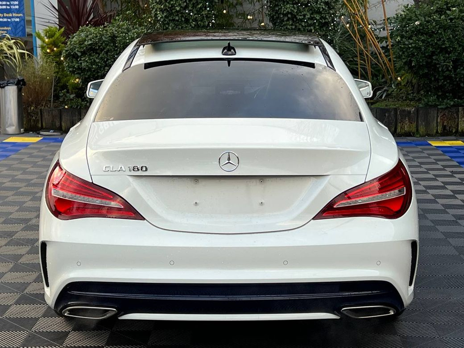 2018 Mercedes-Benz CLA Class AMG-LINE 1.6 AUTO // HIGH SPEC // OPENING PAN ROOF // AMG POWERED HEATED SEATS // 18" AMG ALLOYS €24,950
