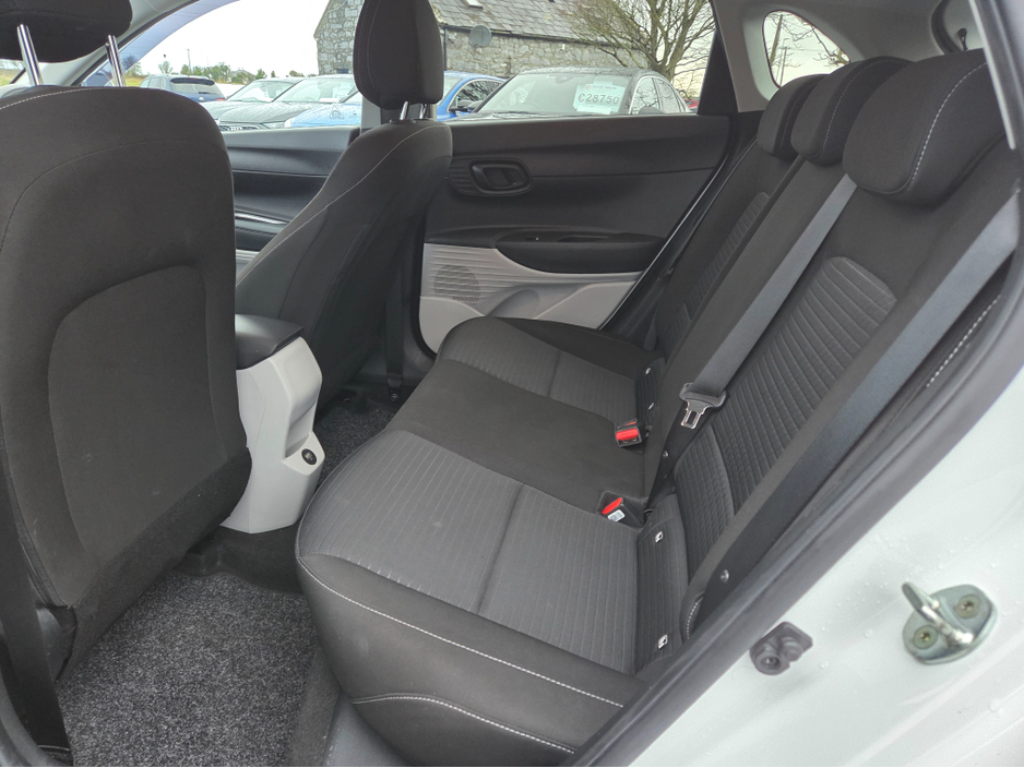 2022 Hyundai i20 DELUXE PLUS 5DR €17,950