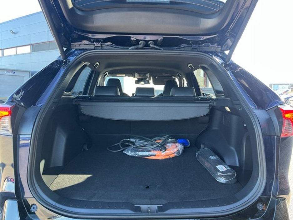 2025 Toyota Rav4 - image 10