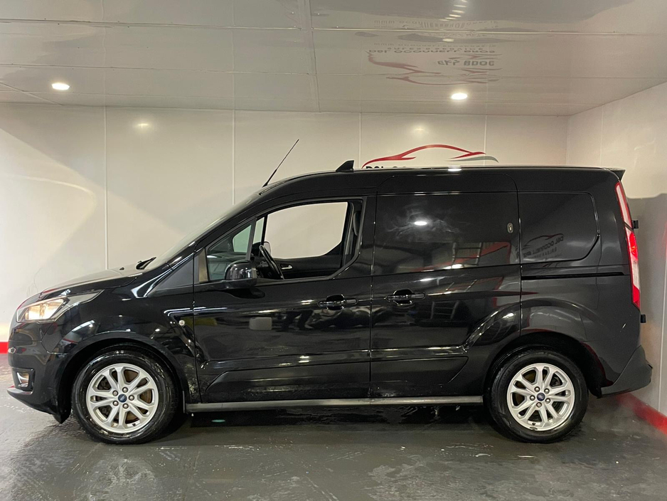 2021 Ford Transit Connect - image 10