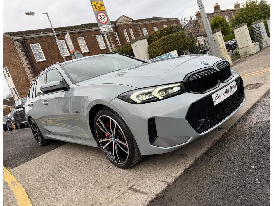 2023 BMW 3 Series 330E TOURING M-SPORT  PRO 5DR AUTO €43,900