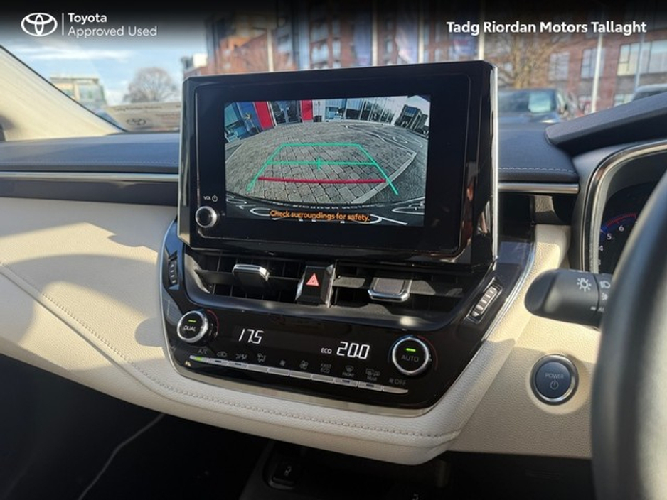 2022 Toyota Corolla - image 14