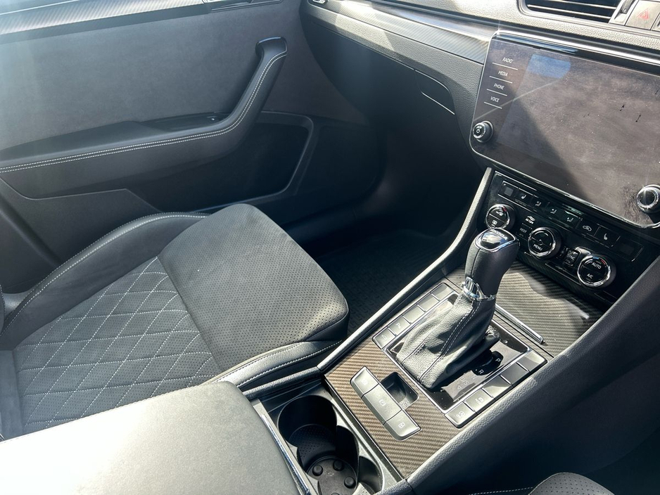 2024 Skoda Superb - image 22