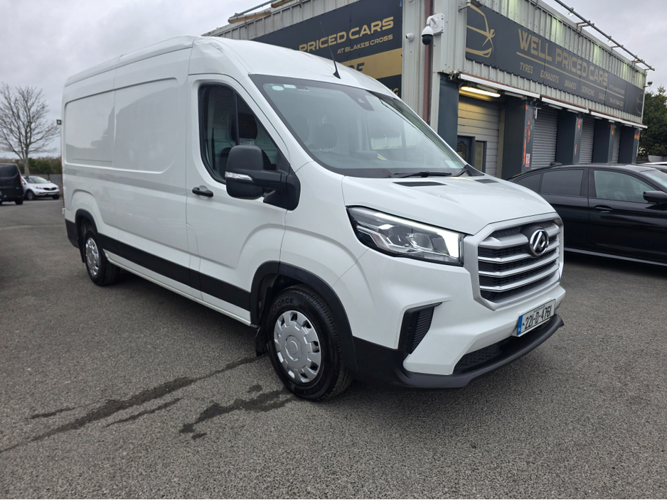 2022 Maxus Deliver 9 PV LH FWD BASE 4DR €5,500