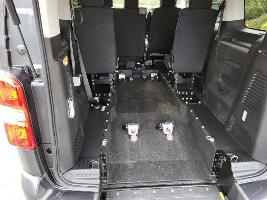 2024 Citroen SpaceTourer - image 13