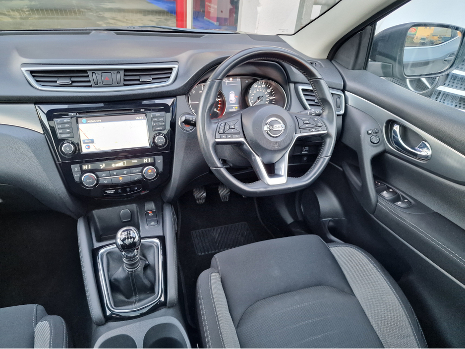 2018 Nissan Qashqai LOW MILES-N-CONNECTA-PAN.ROOF-CAMERAS- €14,450