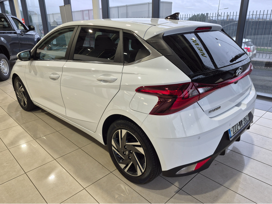 2022 Hyundai i20 - image 4