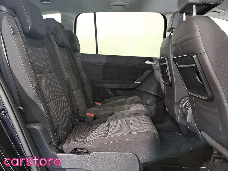 2016 Volkswagen Touran - image 13