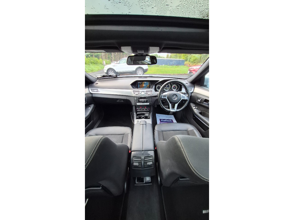 2015 Mercedes-Benz E Class - image 12