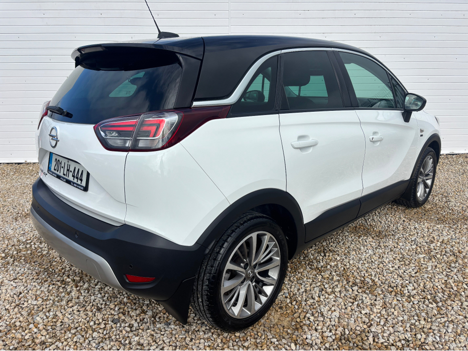 2020 Opel Crossland X - image 3