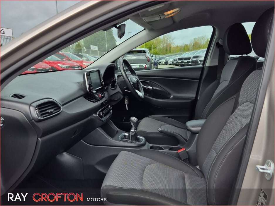 2019 Hyundai i30 - image 6