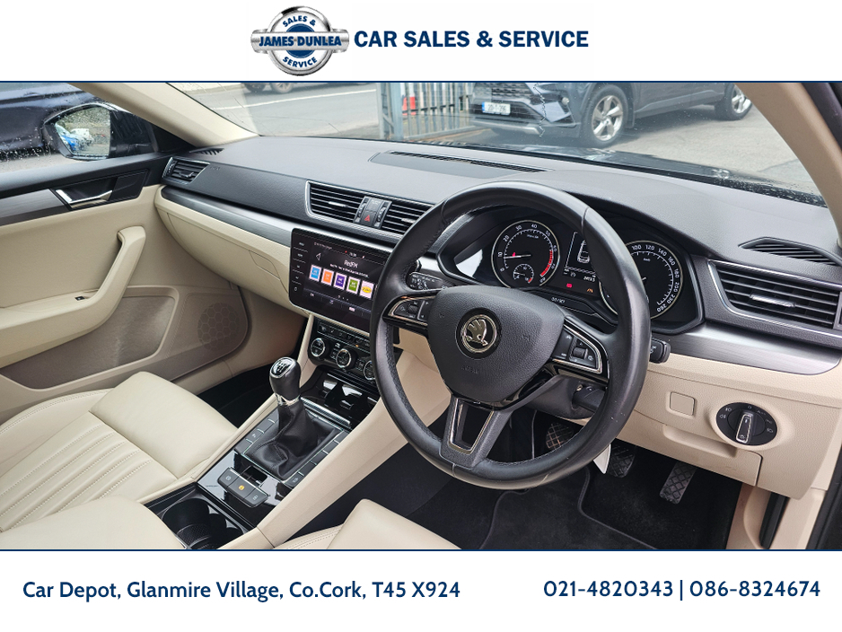 2019 Skoda Superb - image 14