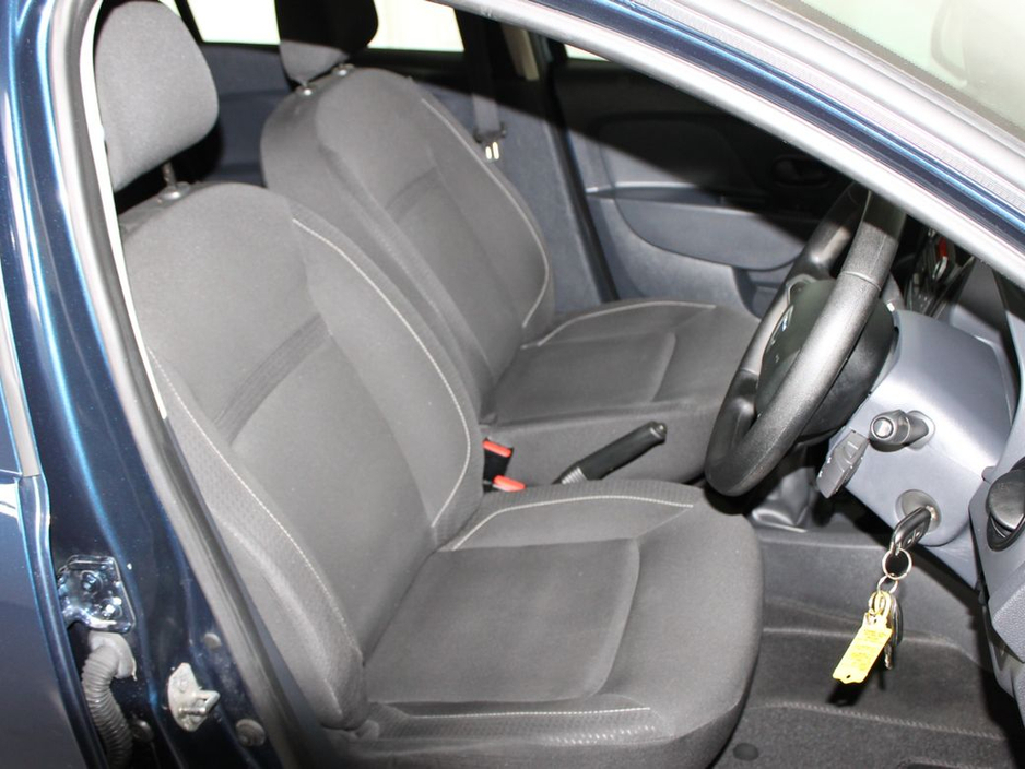 2017 Dacia Sandero SCE Alternative 75 PH2 4DR €7,499