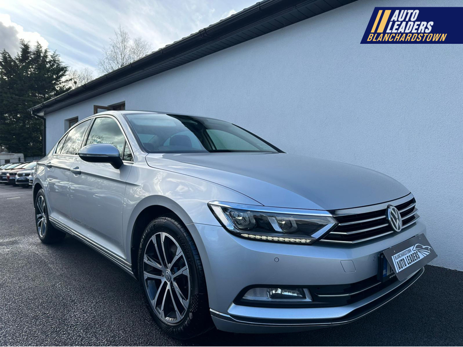 2019 Volkswagen Passat - image 7