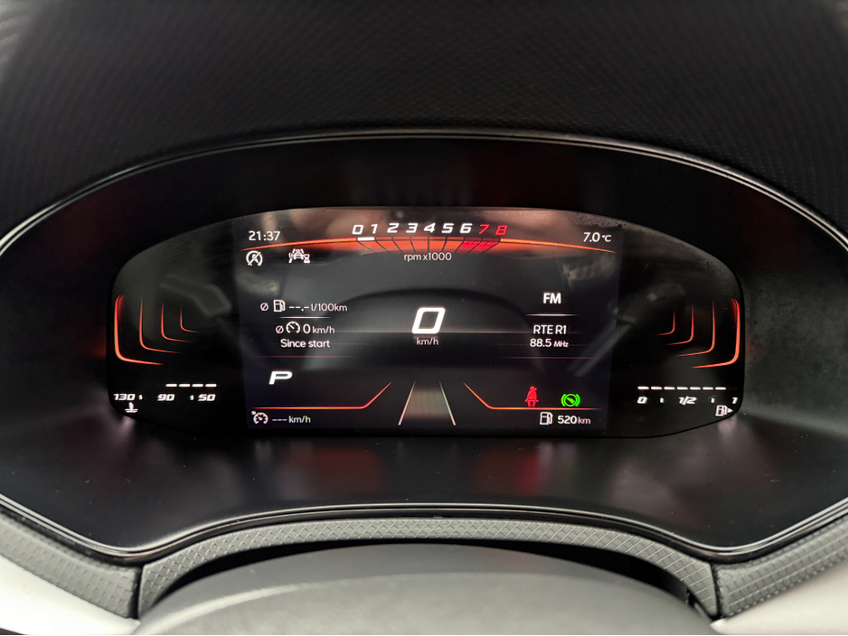 2023 SEAT Ibiza Folding Mirrors...Background Lighting €17,400