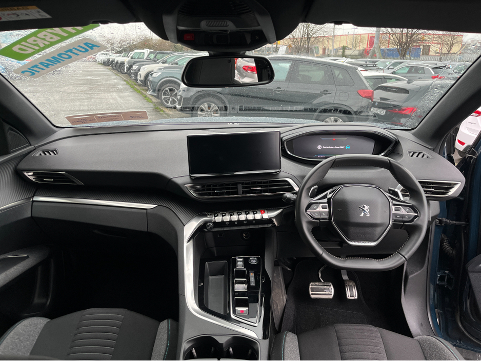 2024 Peugeot 3008 ACTIVE AUTOMATIC PETROL PLUG-IN HYBRID 1.6 //REVERSE CAMERA// €31,950