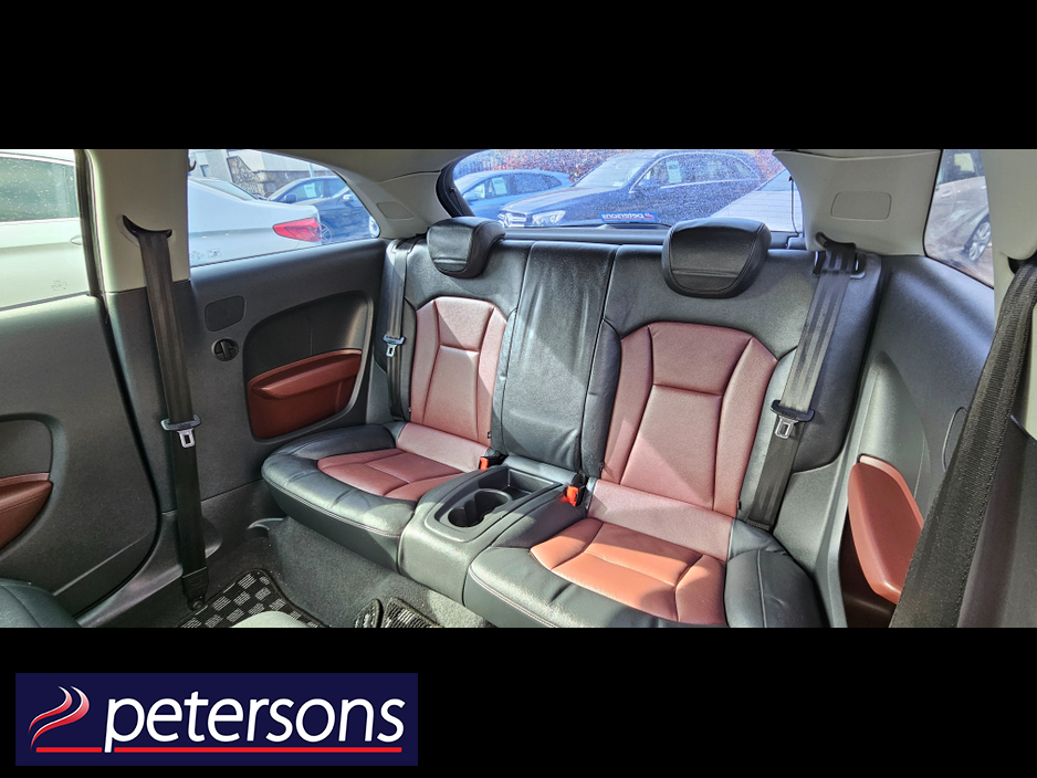 2012 Audi A1 - image 14