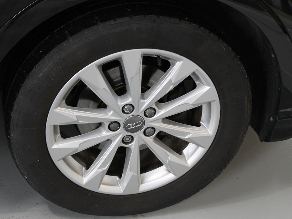 2019 Audi Q3 - image 28