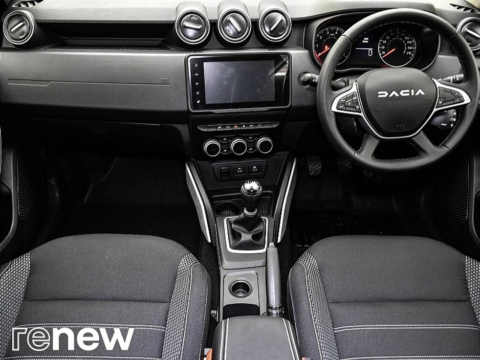 2023 Dacia Duster - image 2