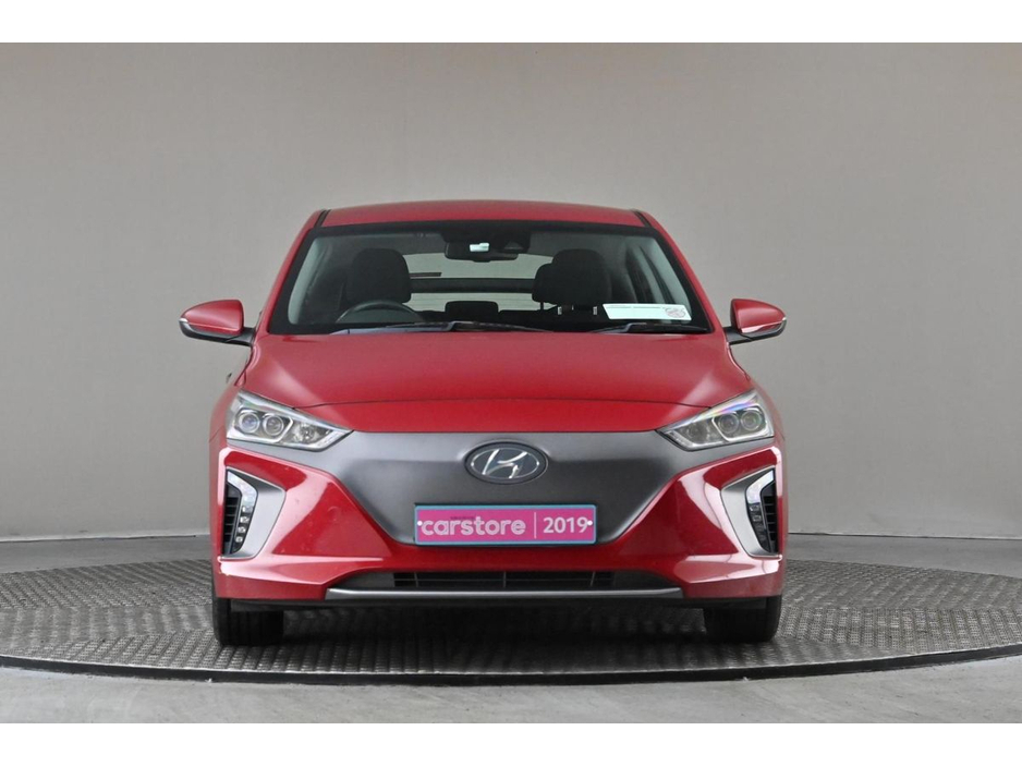 2019 Hyundai Ioniq - image 2