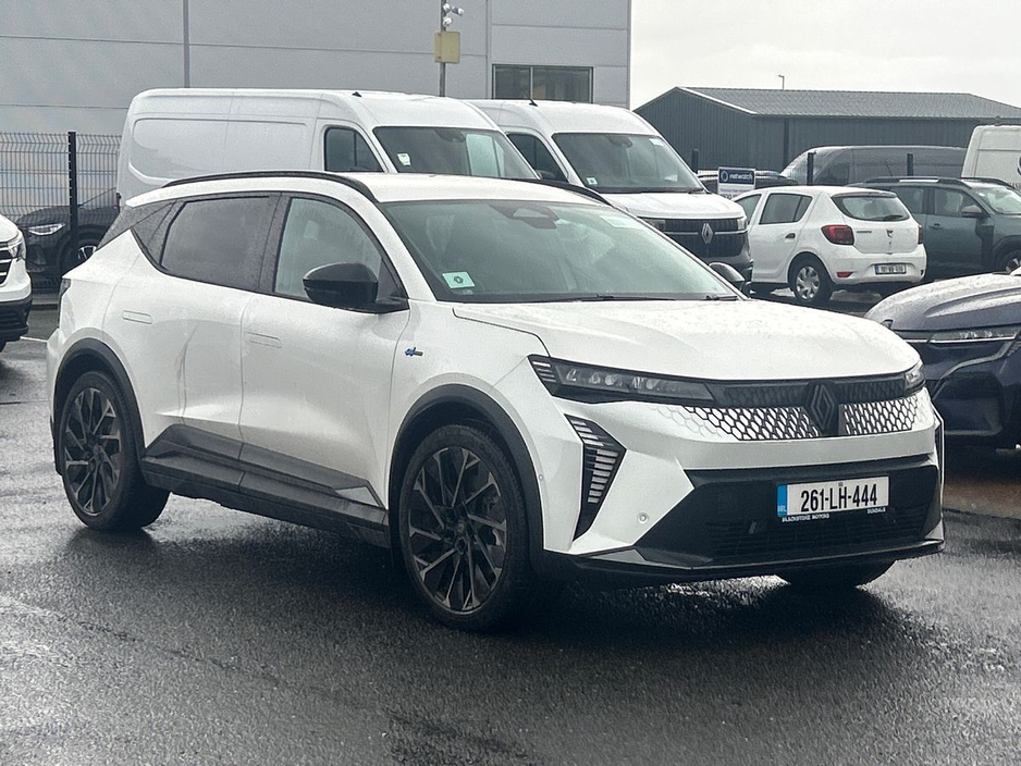 2026 Renault Scenic techno 87kWh 220hp €51,620