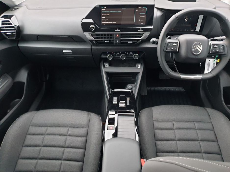 2026 Citroen C4 - image 13