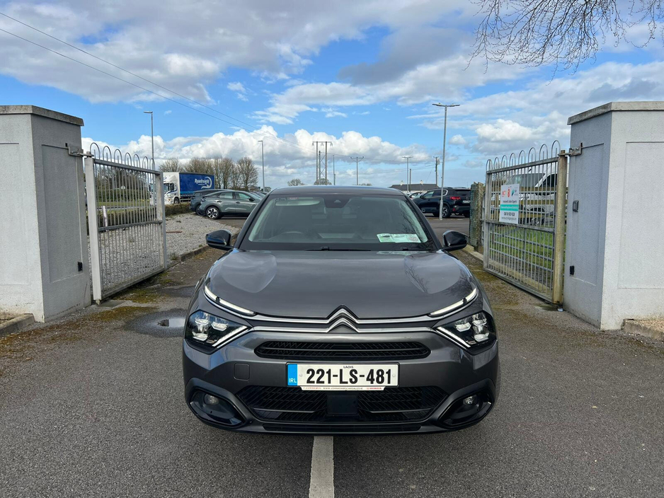 2022 Citroen C4 - image 2
