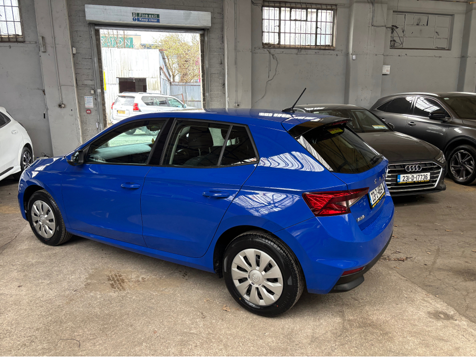 2023 Skoda Fabia - image 12