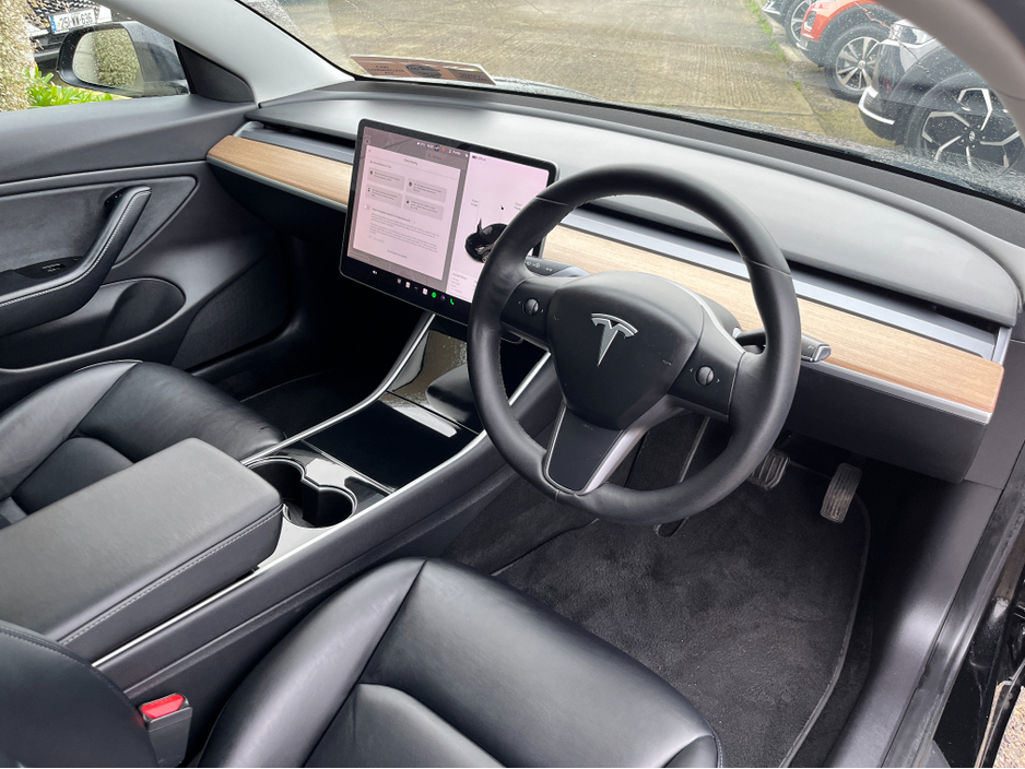 2019 Tesla Model S M3 DUAL MOTOR LR EV //FULL LEATHER HEATED SEATS//PANORAMIC GLASS ROOF//SURROUND PARKING CAMERS// €19,950