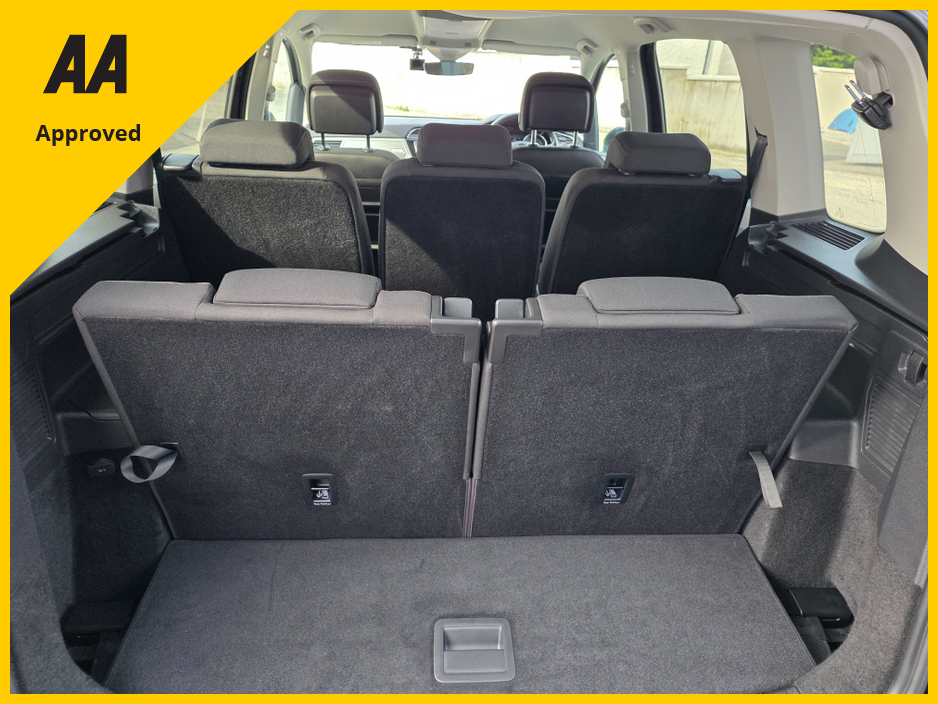 2017 Volkswagen Touran - image 7