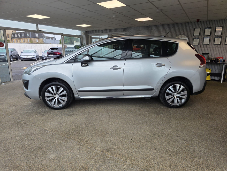 2016 Peugeot 3008 - image 5